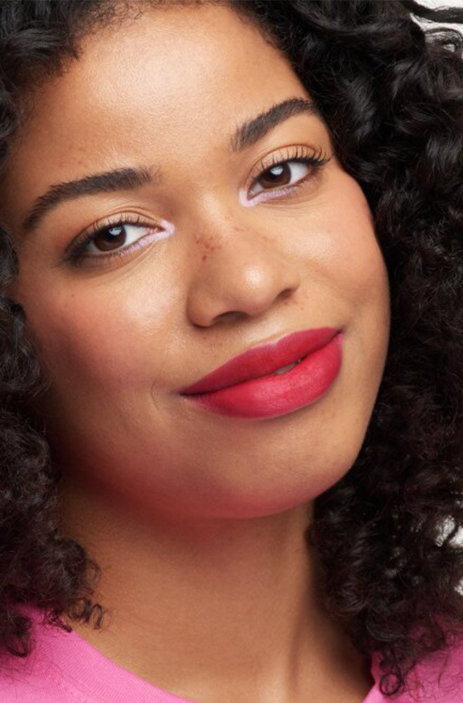 Essence 8h Matte Liquid Lipstick 07 _ 162163 _ Red