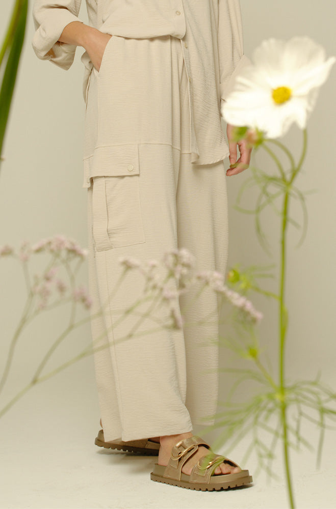 CLAIRE WIDELEG CARGO PANTS