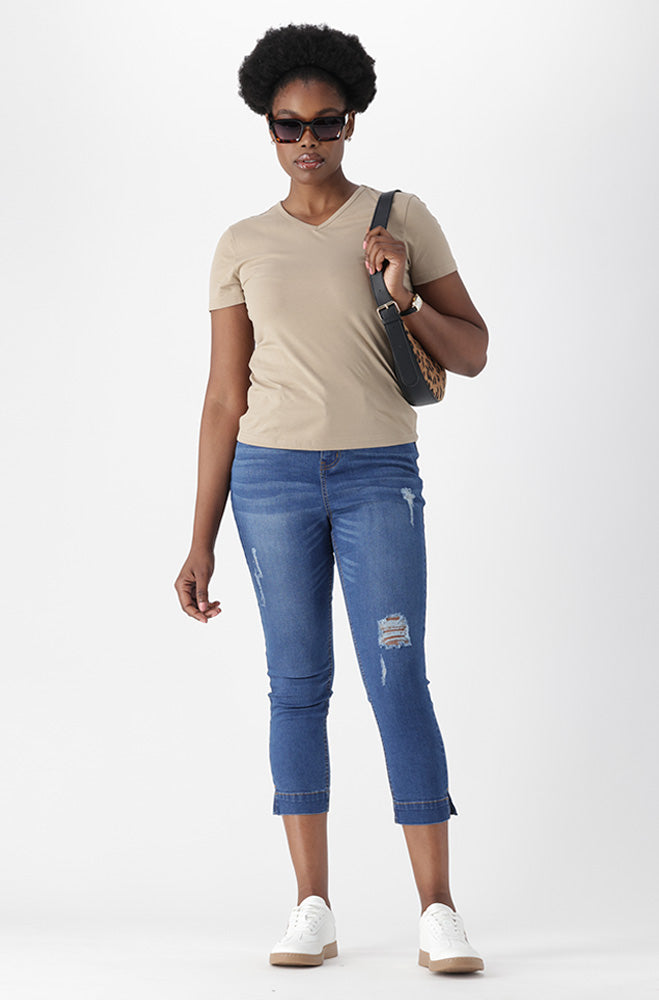 GRACE V NECK TEE