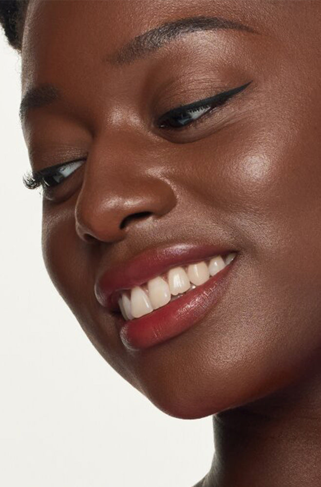 Essence Dip Eyeliner Waterproof 24h Long-Lasting 0 _ 162226 _ Black