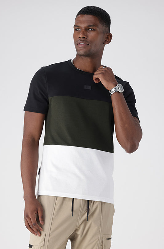 Vontiq Tee
