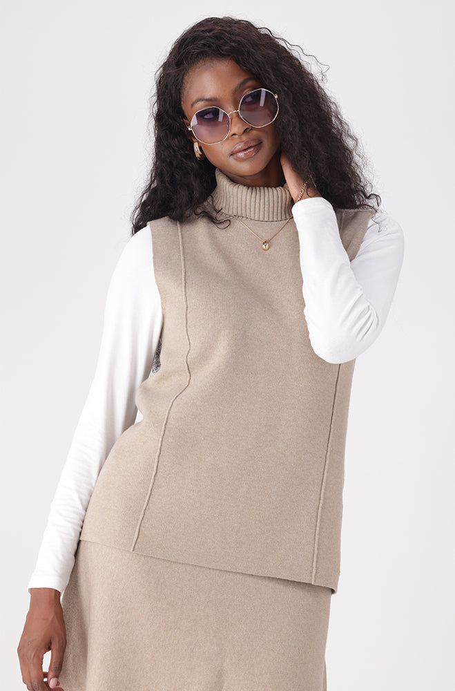 ROSE SLEEVELESS POLONECK