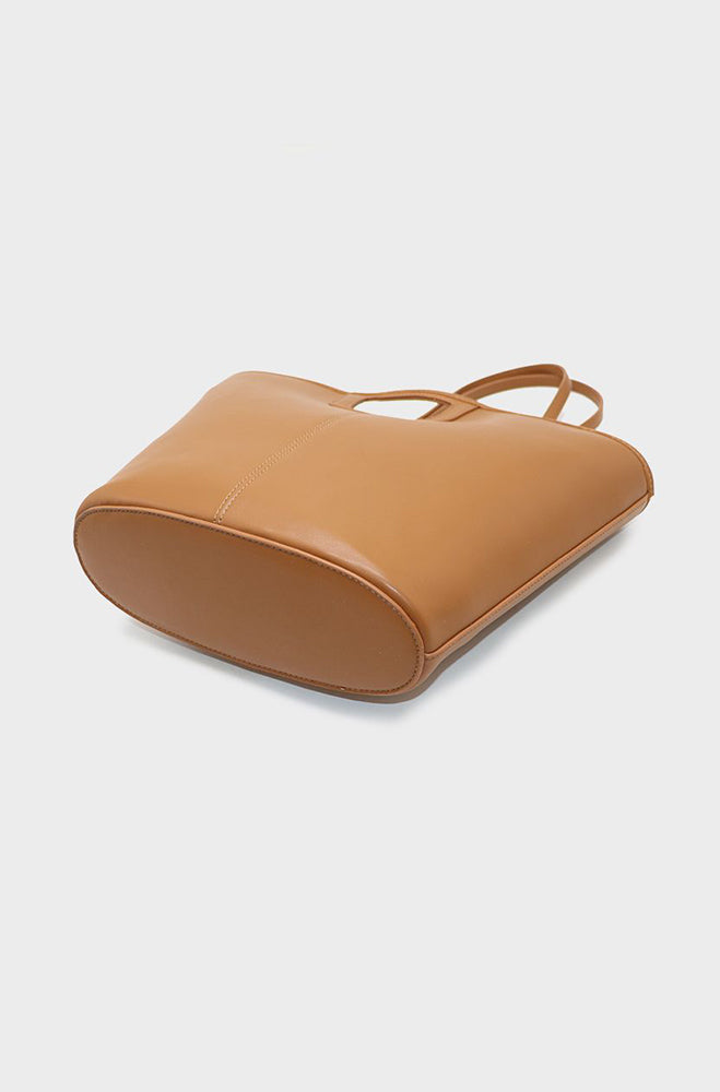 JENNY BUCKET TOTE BAG