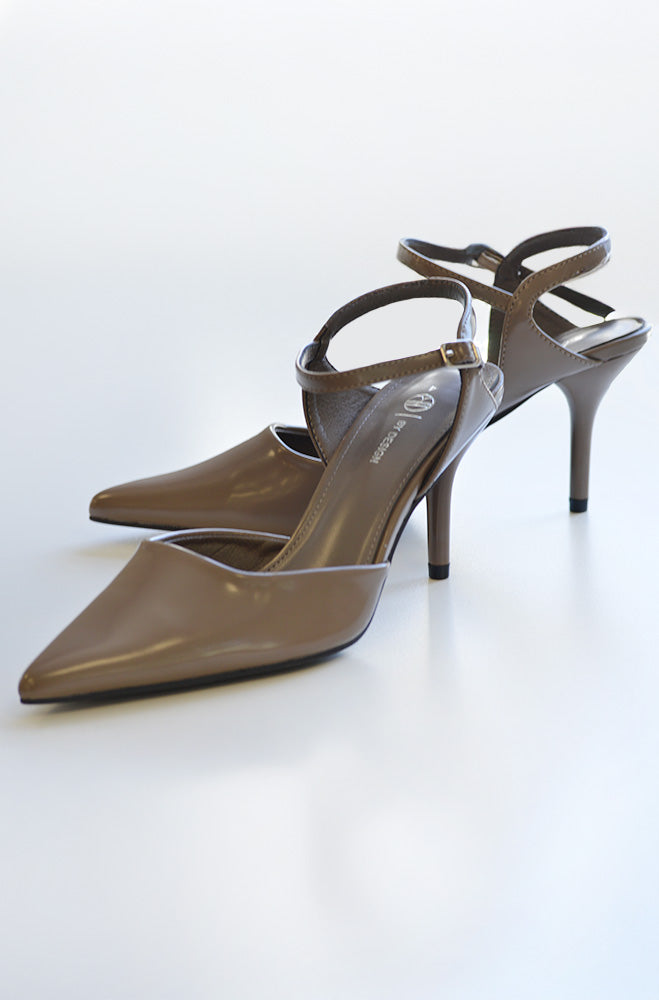 Ginny patent ankle tie heel