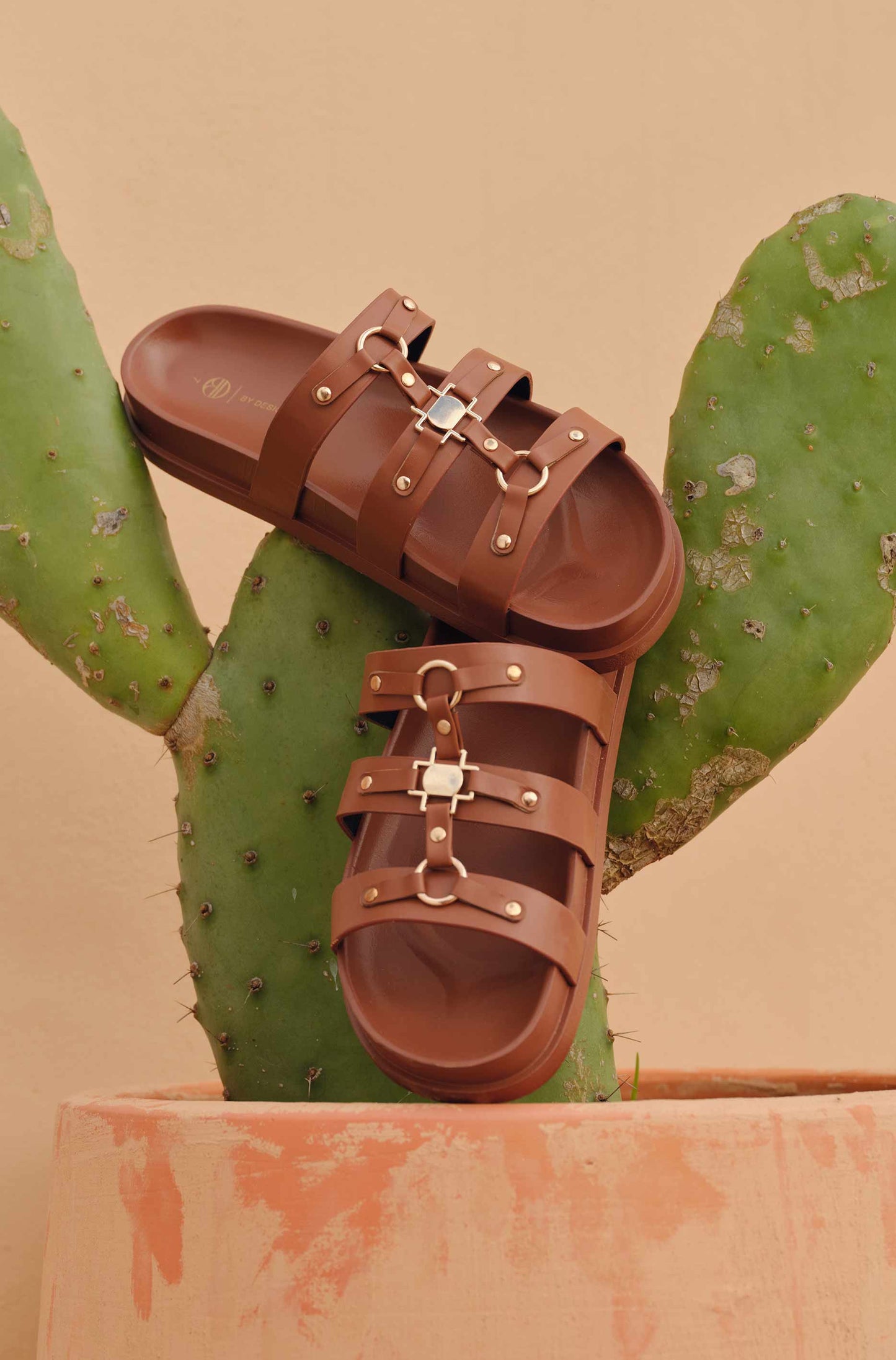 Footwear | Didi Detailed Strap Cross Over Sandal Sandals