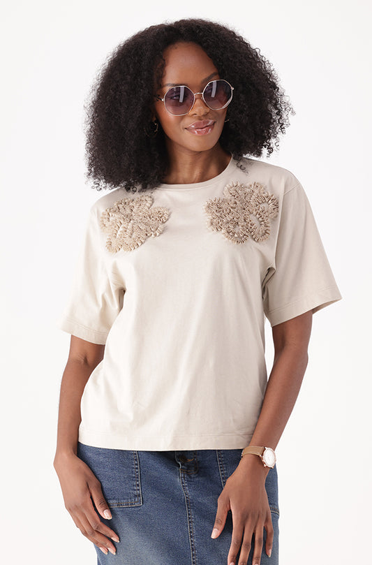 KITOA BOXY TRIM DETAIL TEE