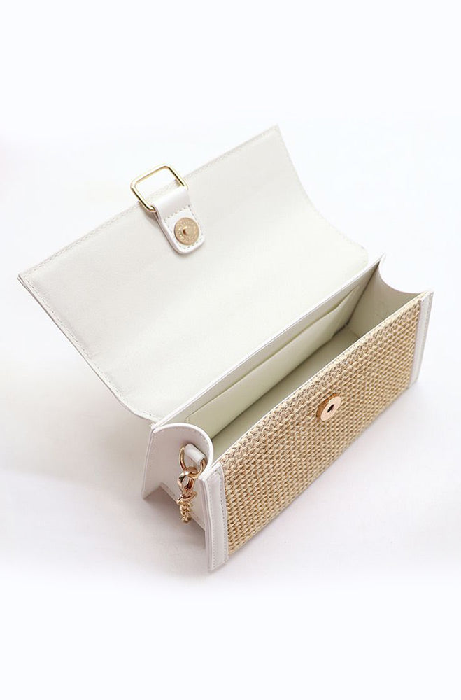 NAOMI STRAW SLING BAG
