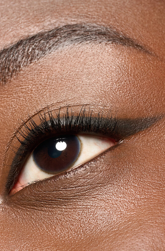 ESSENCE SATIN BLEND GEL EYELINER 01