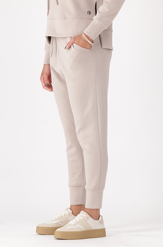 LUCY SOFT TOUCH JOGGER