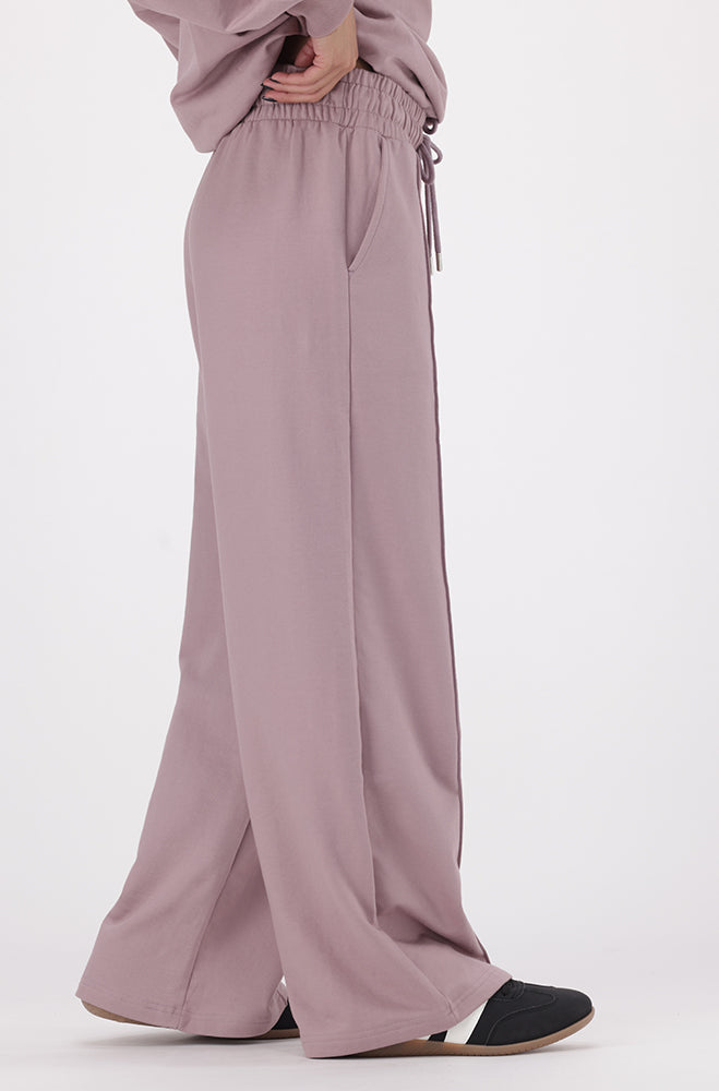 LUCY PINTUCK WIDELEG PANTS