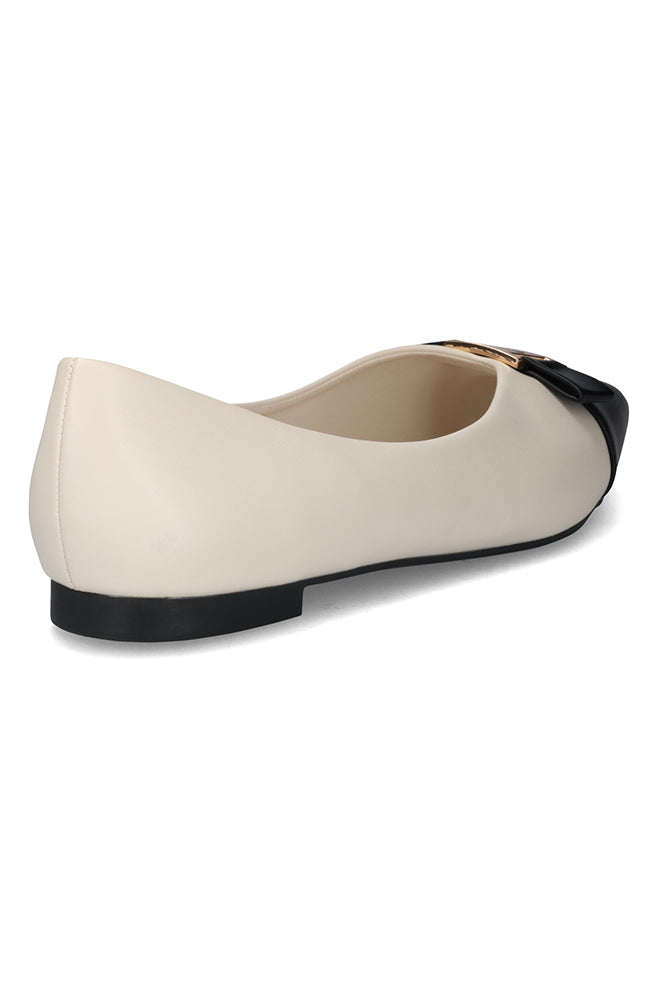 Olivia two-tone bow pump
