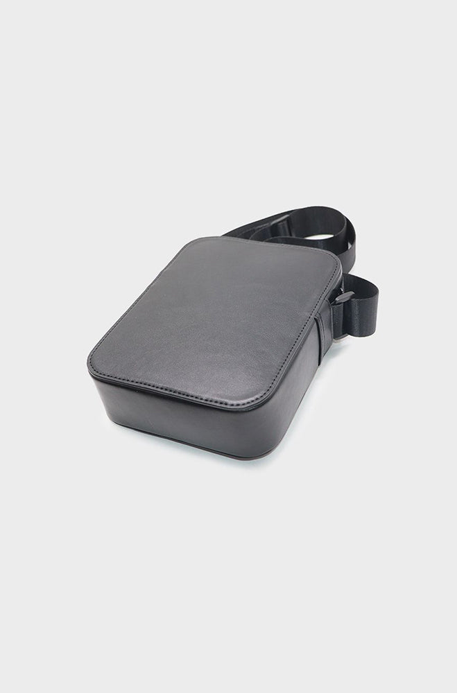KYLO PU CROSS BODY BAG - BLACK – Dunns