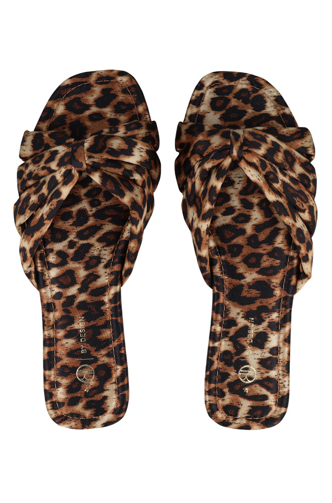 Saskia All over animal print sandal