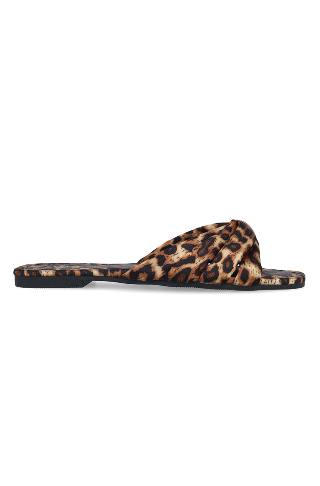 Saskia All over animal print sandal