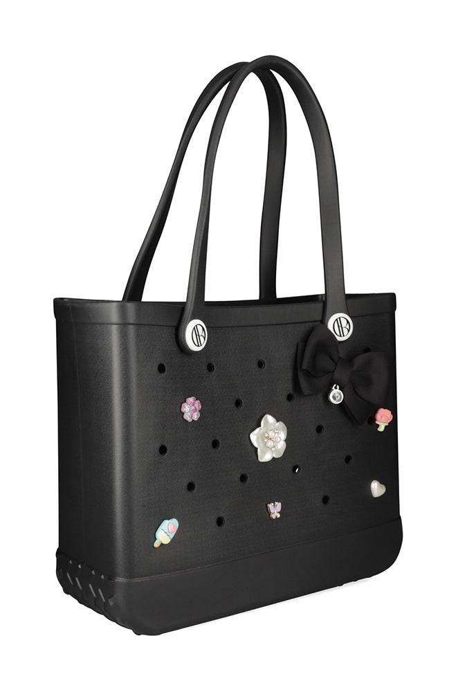 THE ZANDI WEEKENDER BAG