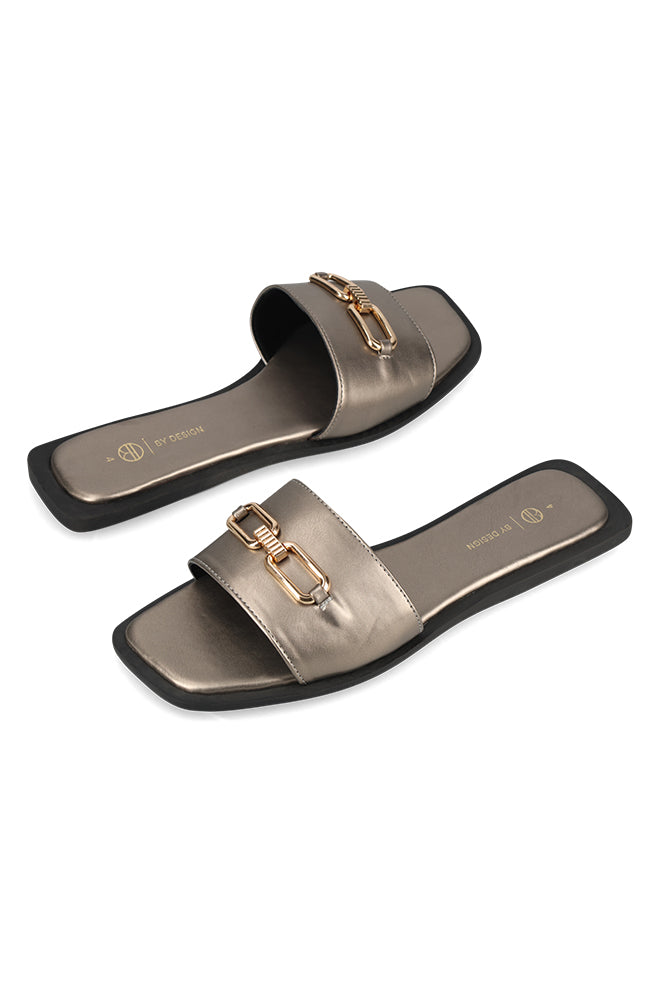 Isla Gold detail sandal