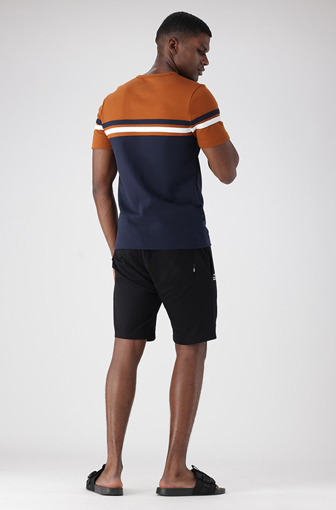 Yelvo Tee