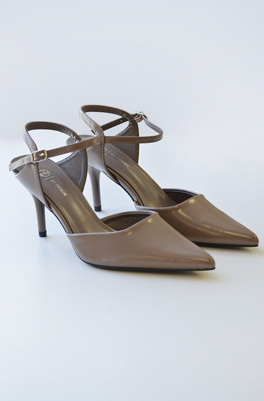 Ginny patent ankle tie heel