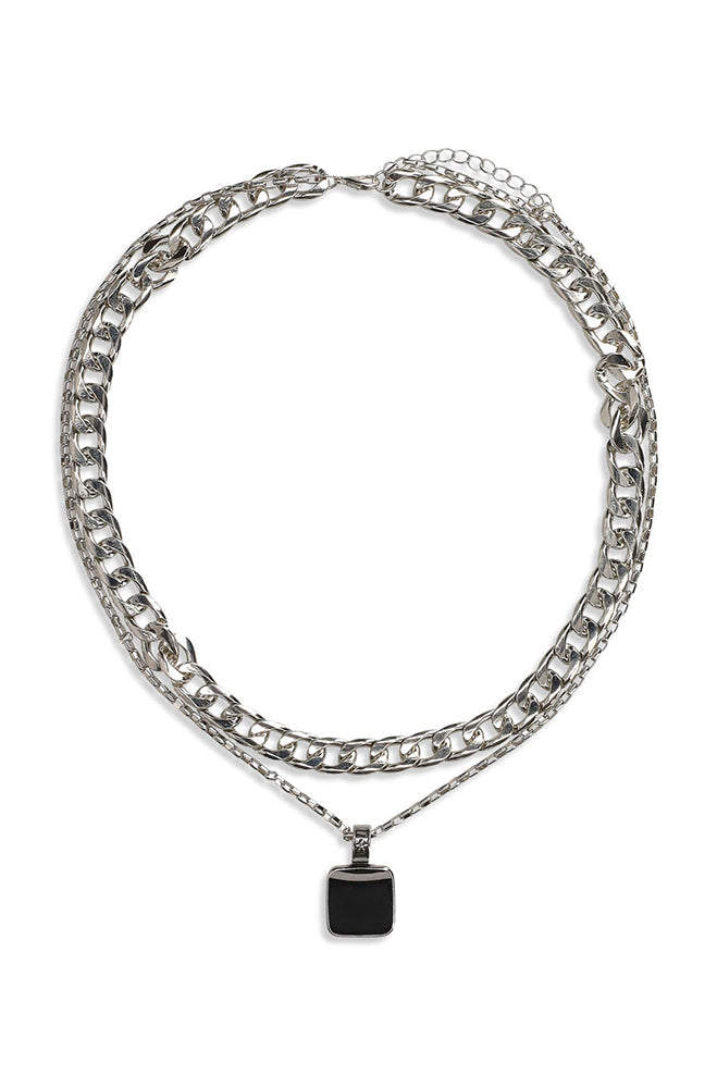 ZIYA PENDANT LAYERED NECKLACE