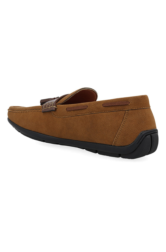 Peter Suede loafer with front tie