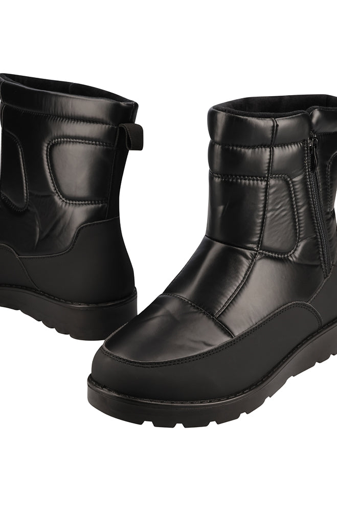 Snow boot