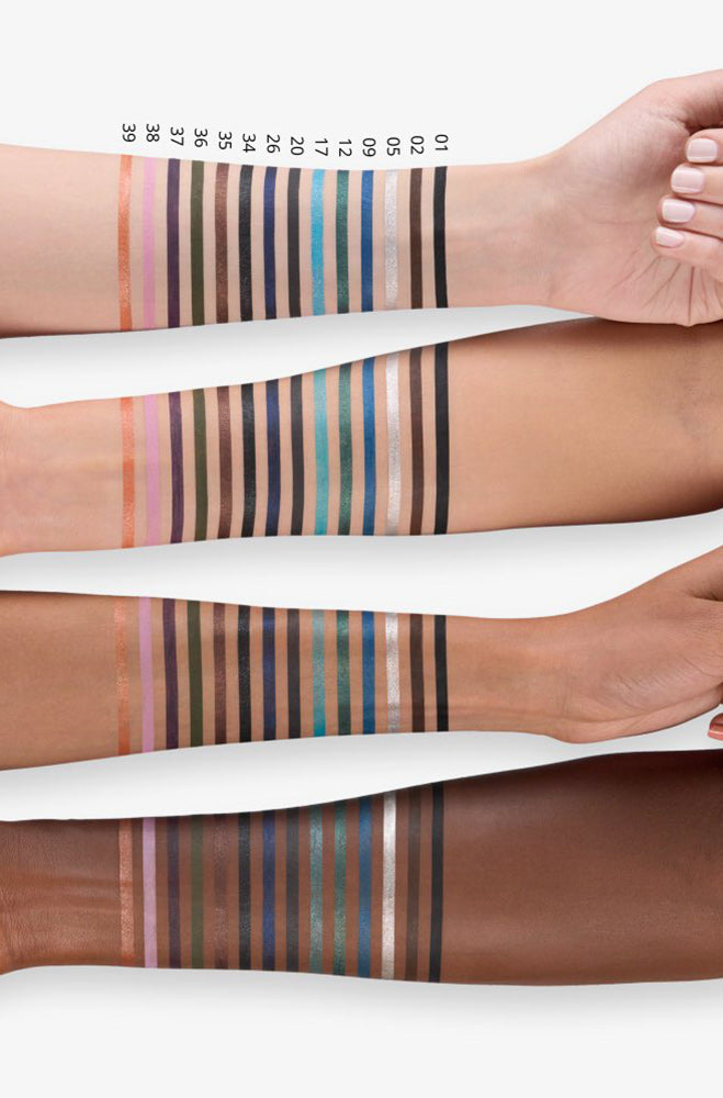 Beauty | Essence Long Lasting Eye Pencil 01 _ 162236 Black Eyeliner