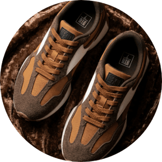 FOOTWEAR