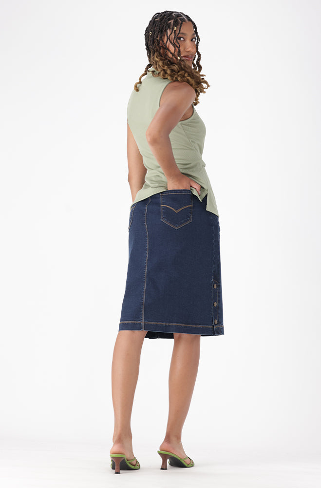 ELISE TEXTURED BELTED TOP
