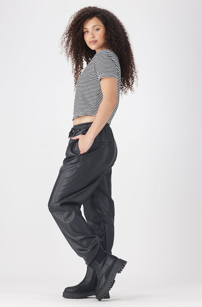 Ladies | Aria Pu Jogger _ 160743 Black Joggers