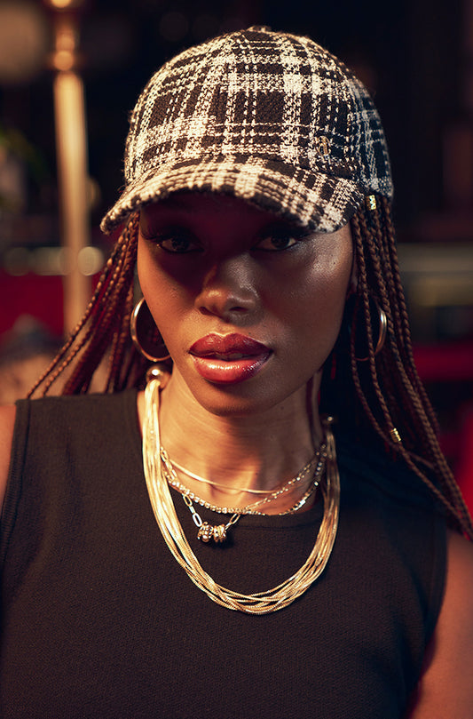 ELYSE BOUCLE PEAK CAP