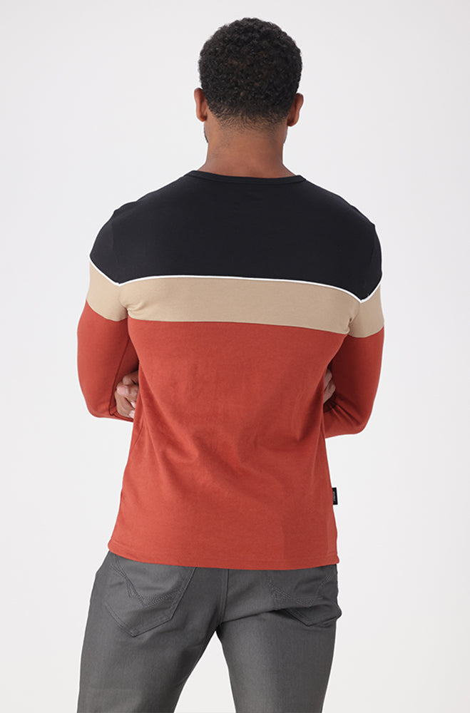 Onyx Tee