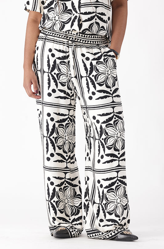 JACQUELINE PRINTED WIDE LEG PANTS
