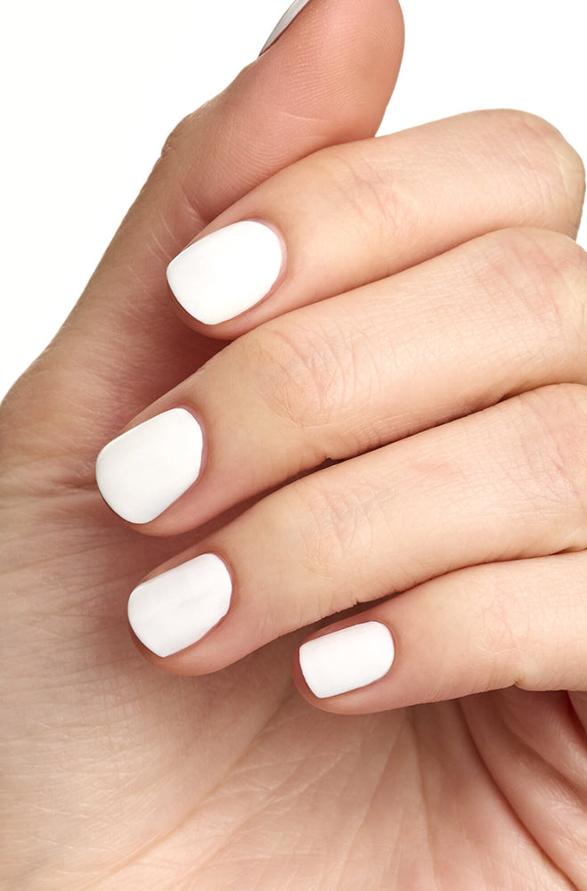 ESSENCE GEL NAIL POLISH 33