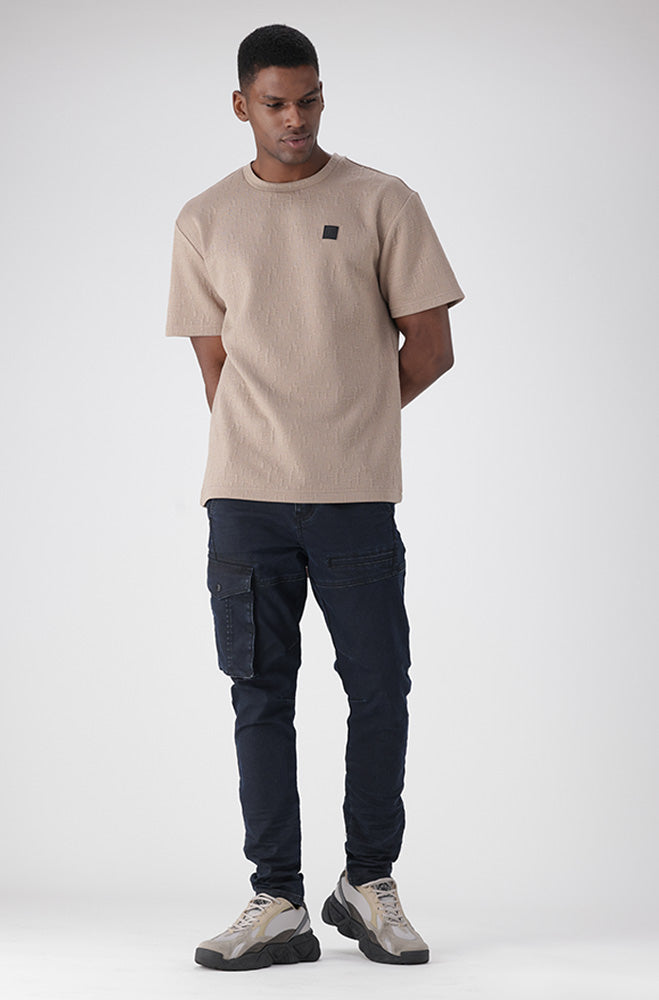 Dazora Tee