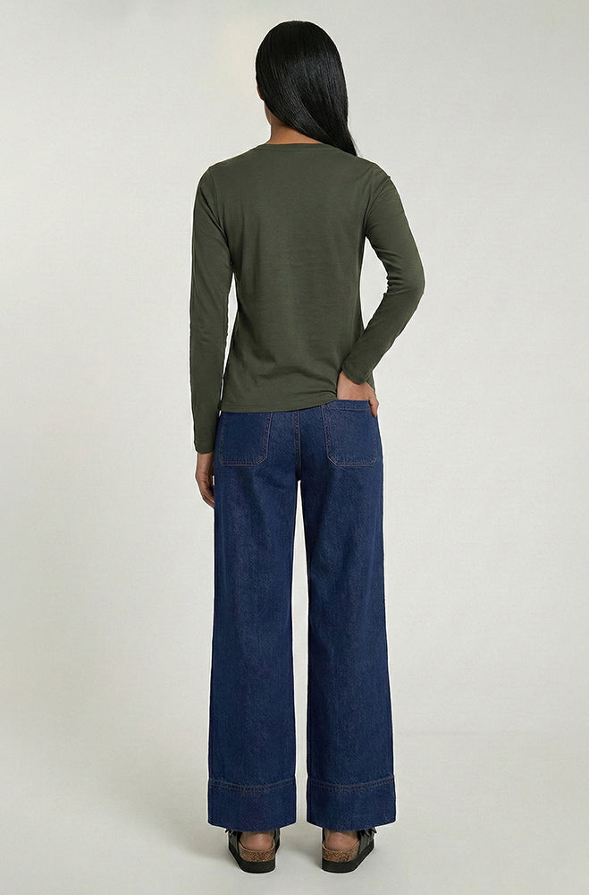CLEO CREW NECK TEE