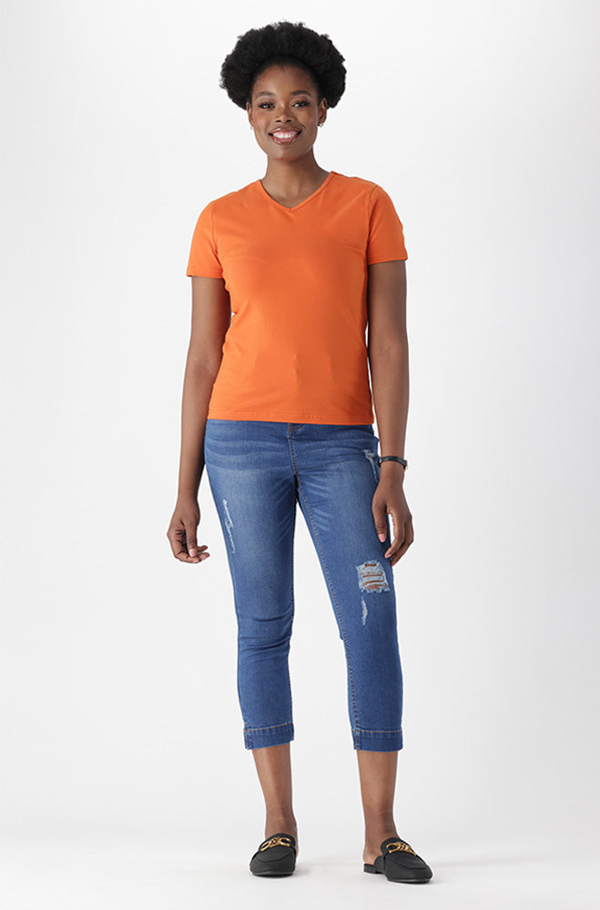 GRACE V NECK TEE