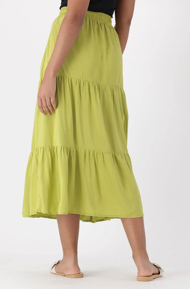 Dunns Clothing | Ladies | Anya Tiered Maxi Skirt _ 152489 Green
