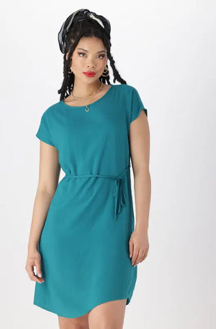 Dunns Clothing | Ladies | Gia Belted Shift Dress _ 144732 Teal