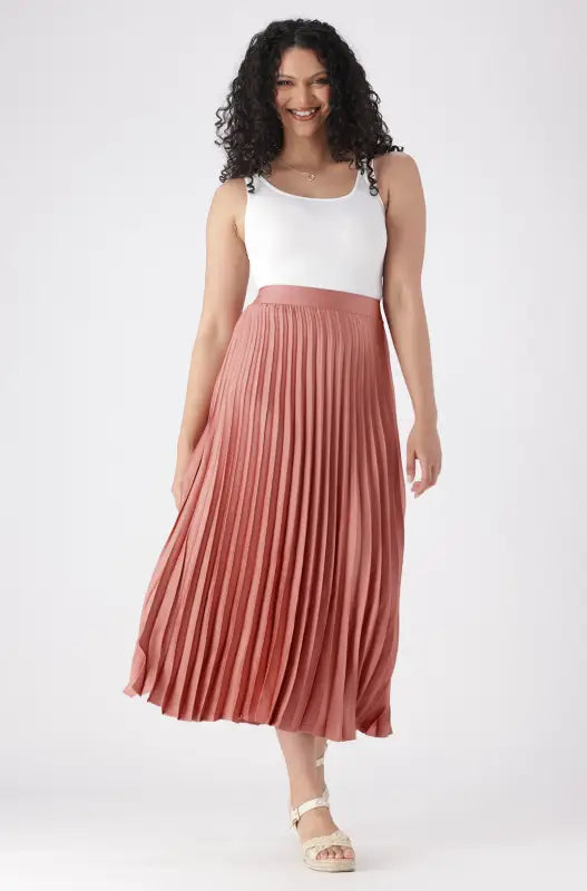 Dunns Clothing | Ladies Iris Pleated Satin Skirt _ 144120 Pink
