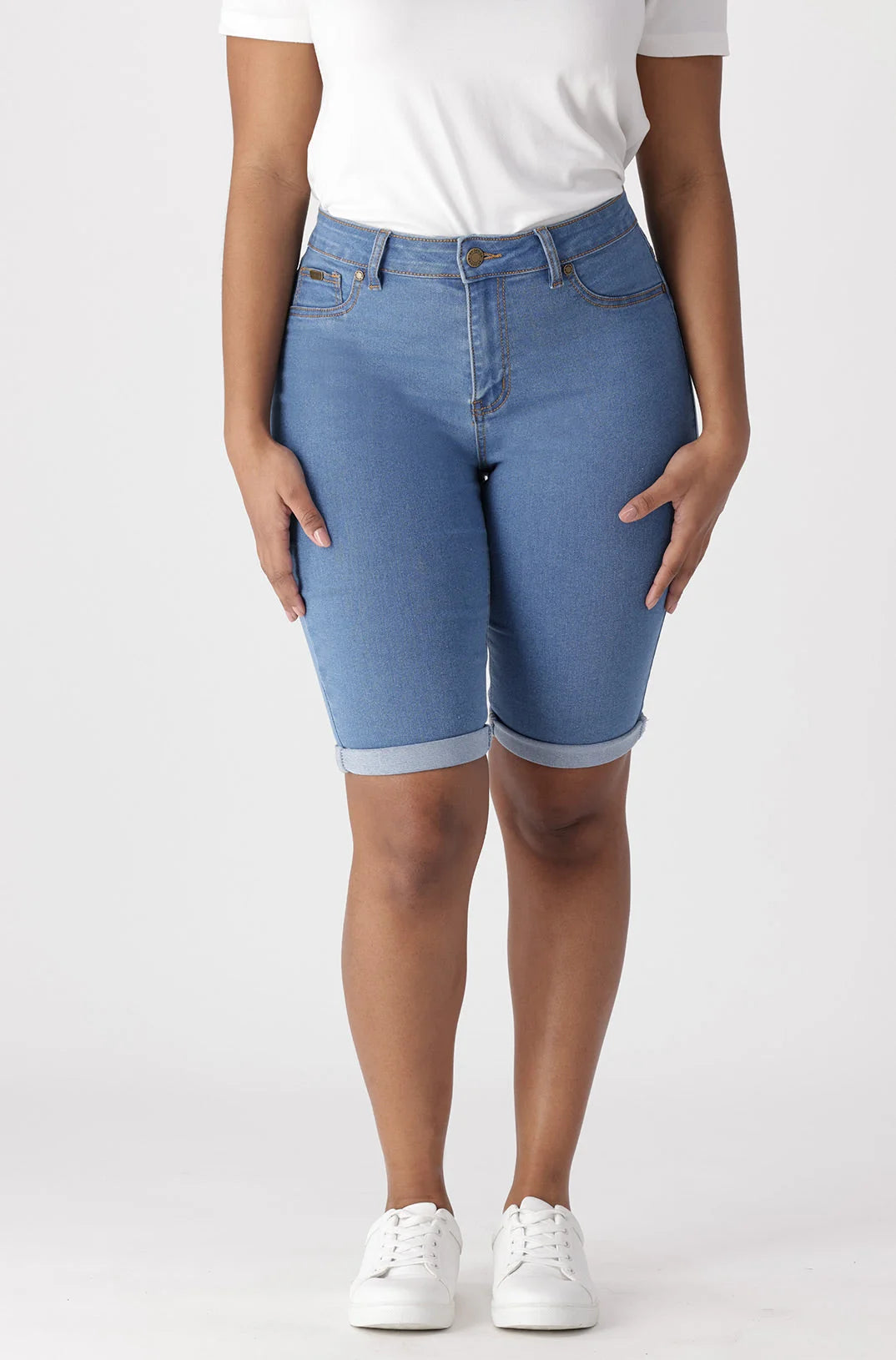 Dunns Clothing | Ladies | Jenner Bermuda Shorts _ 132957 Light Wash