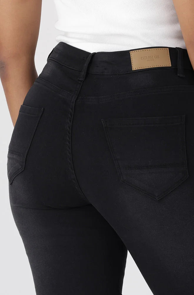 Dunns Clothing | Ladies | Nova Denim Pedal Pusher _ 151312 Black Wash