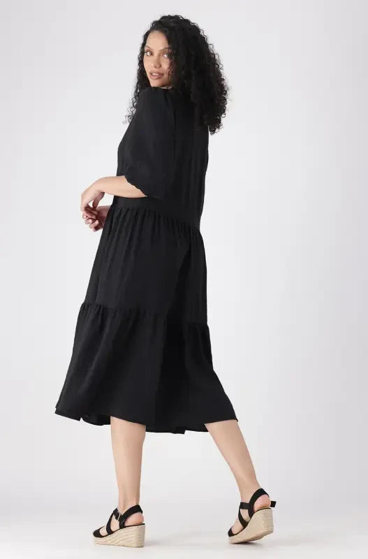 Dunns Clothing | Ladies | TARA WOVEN PORTOFINO TIERED DRESS _ 146063 Black