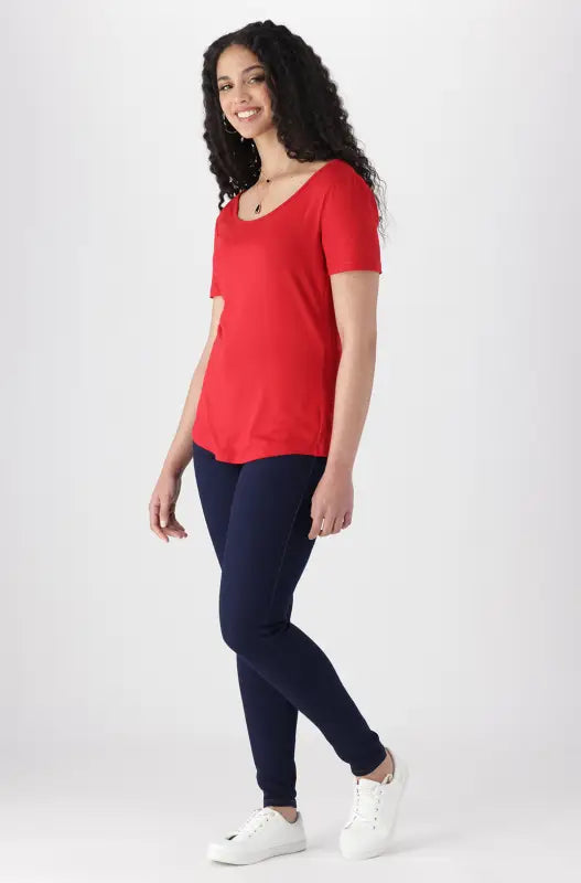 Dunns Clothing | Ladies | Tessa Scoop Neck Tee _ 140604 Red