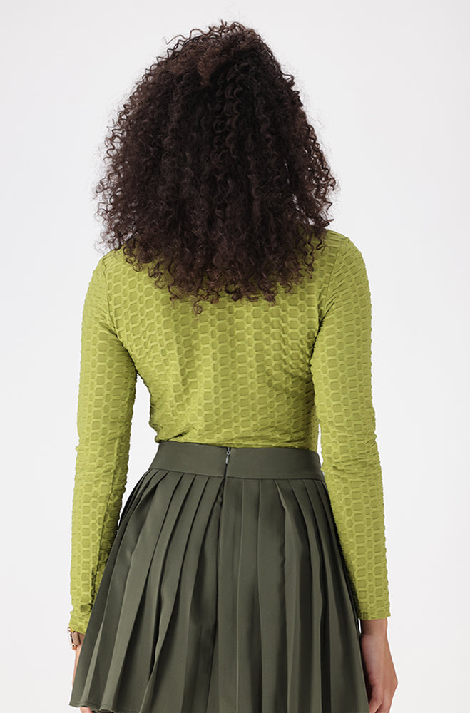 SERENA TEXTURED TURTLE NECK