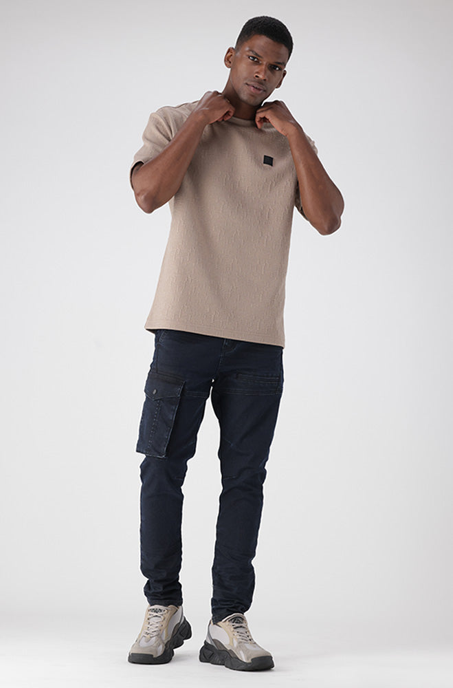 Dazora Tee