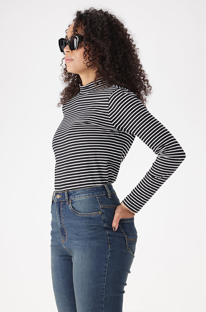 TIA STRIPE TURTLE NECK TOP